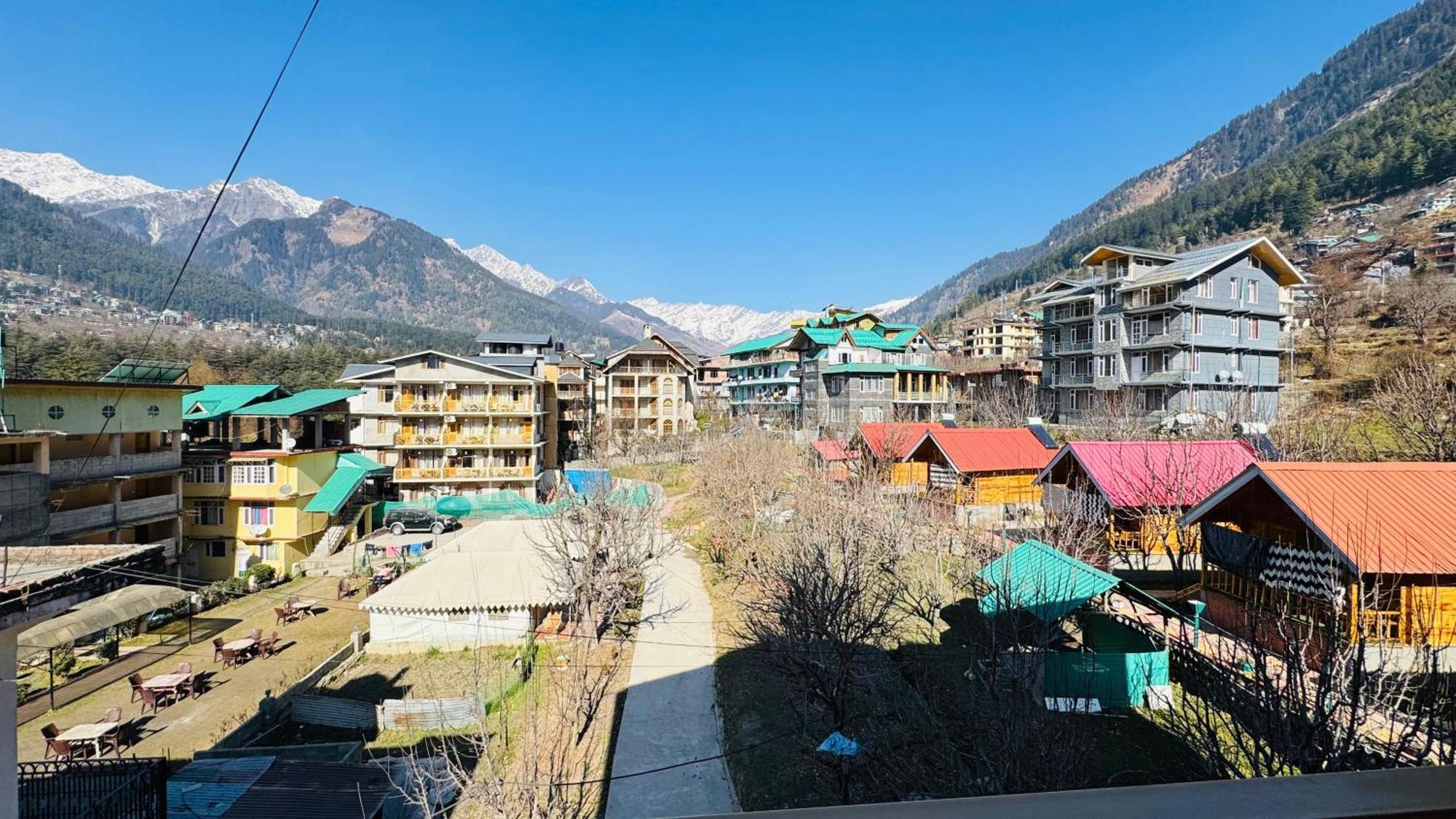 Готель The Midnight Garden Manali Екстер'єр фото