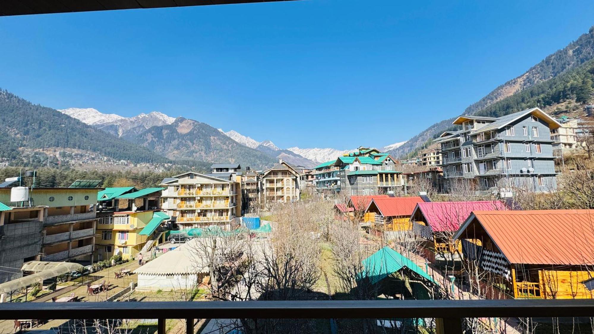 Готель The Midnight Garden Manali Екстер'єр фото